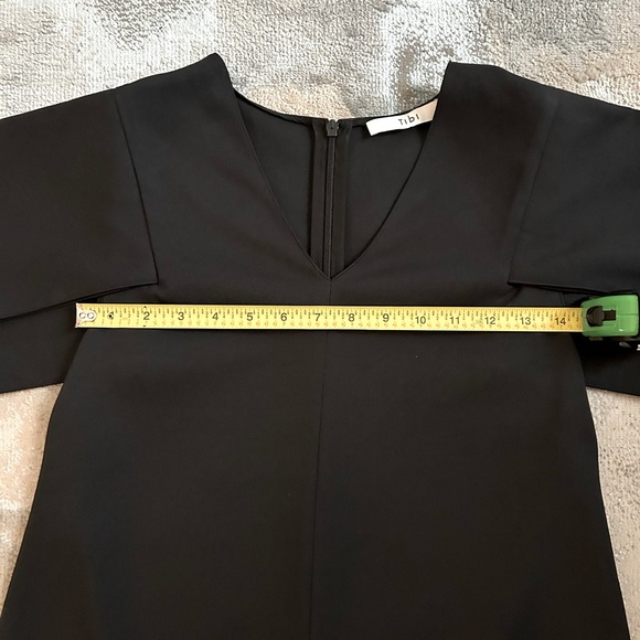 Black TIBI Short Shelve Blouse (Small) - Picture 2 of 8